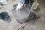 Self-levelling floor smoothing